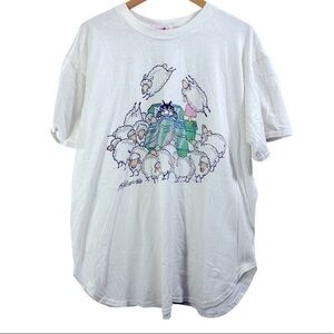 Vintage Kittens women’s one size fit all T-shirt Color Off white
